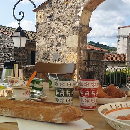 La Tour Noble Bed & Breakfast Saint-Saturnin  Екстериор снимка